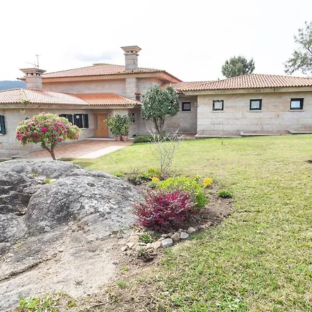 A Casa De Lamas Meis