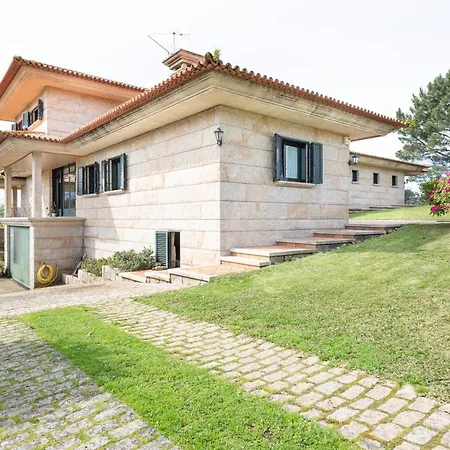 A Casa De Lamas Vila *