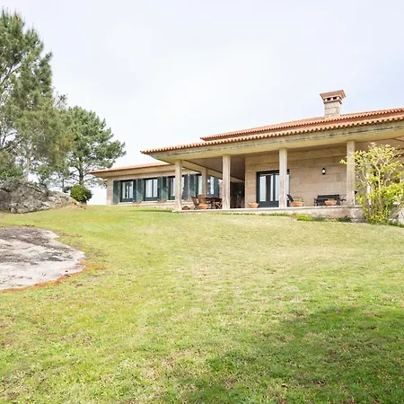 A Casa De Lamas * Meis