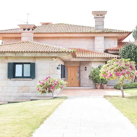 A Casa De Lamas *