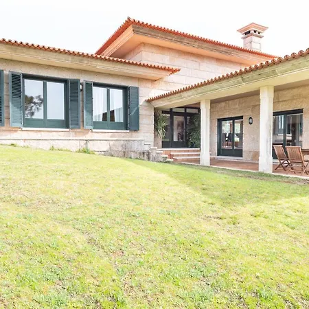 A Casa De Lamas Вилла